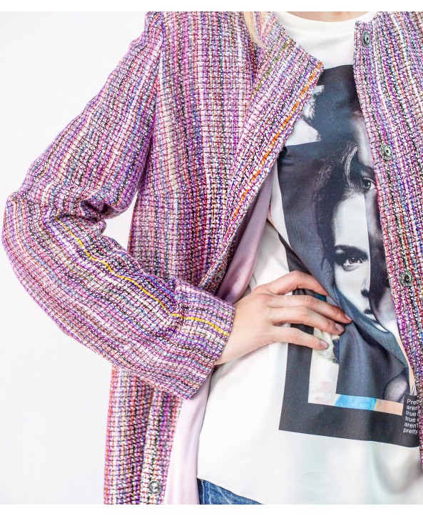Пиджак из букле в стиле Chanel с пайетками